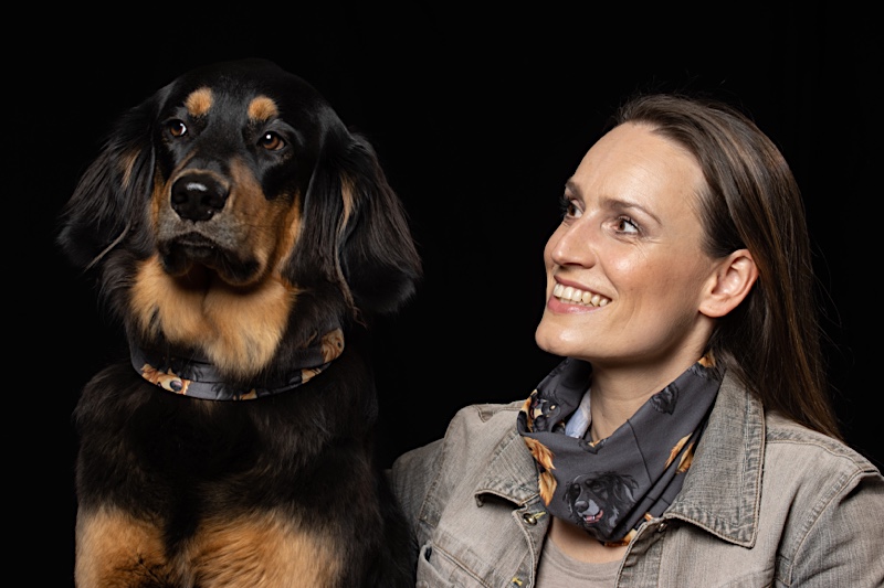 Multifunktionstuch10 Das Erste FairTrade hergestellte HOVI-Multifunktionstuch für Dich und Deinen Hund!